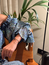 Load image into Gallery viewer, Drop | Chiffon Top
